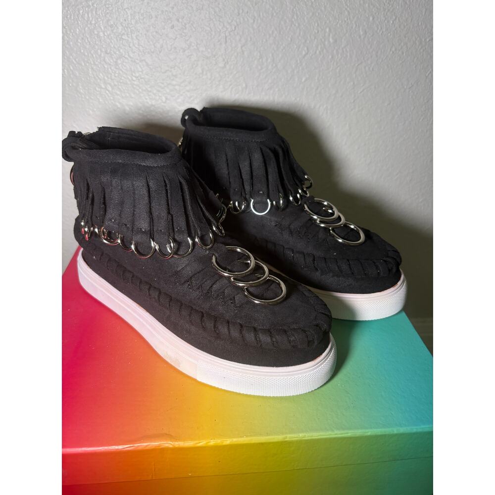 Current Mood Black Platform Shoes with Fringe & Rings - Size 5